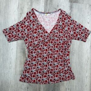 Boden Red and White Floral V-Neck Top women’s size 14 Short Sleeve